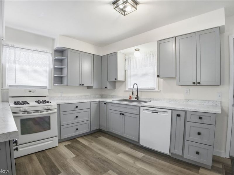 1226 Kenmore Avenue SE, Warren, OH 44484 Photo 4