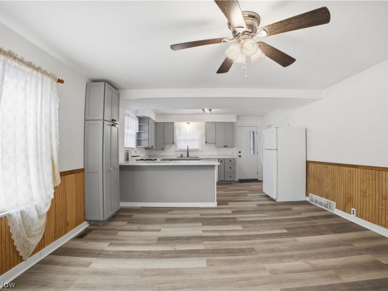 1226 Kenmore Avenue SE, Warren, OH 44484 Photo 5