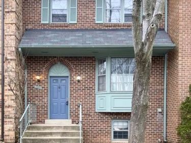 2868 KELLY SQUARE, VIENNA, VA 22181