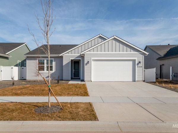 9071 W Moon River Dr, Star, ID 83669