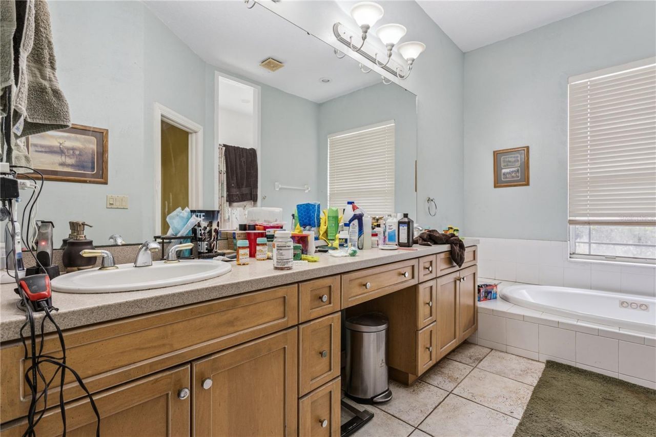 5803 Spring Lake Drive, Lakeland, FL 33811 Photo