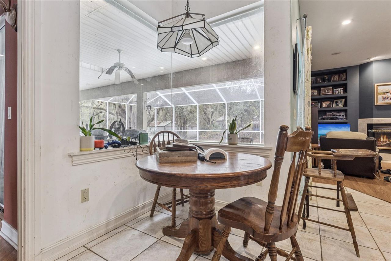 5803 Spring Lake Drive, Lakeland, FL 33811 Photo