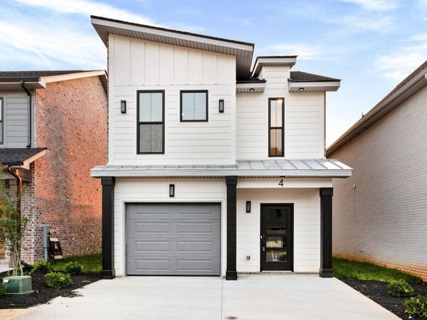 14 HOLLAND PARK WEST , Clarksville, TN 37043