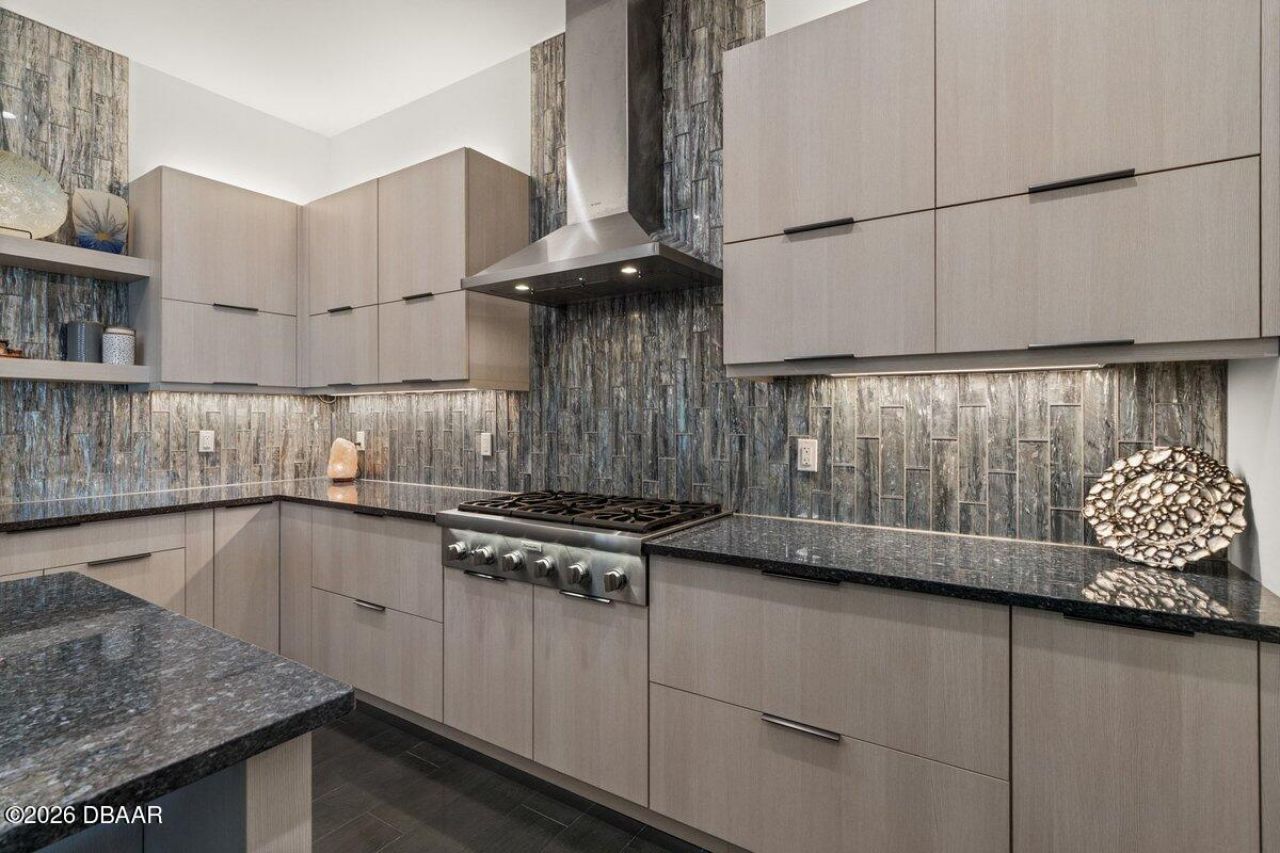 3036 S Peninsula Drive, Daytona Beach Shores, FL 32118 Photo