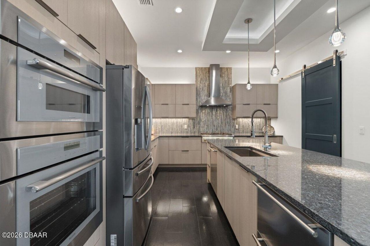 3036 S Peninsula Drive, Daytona Beach Shores, FL 32118 Photo