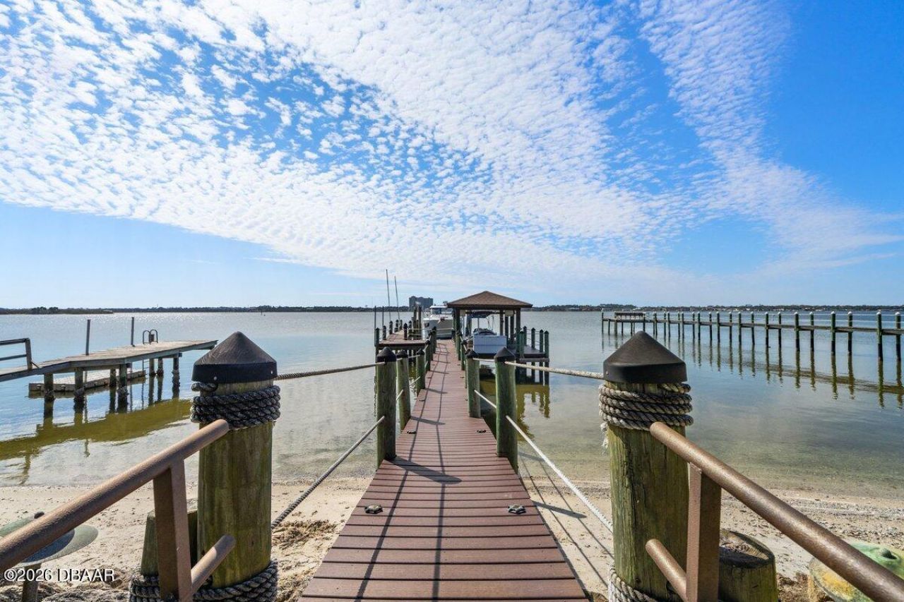 3036 S Peninsula Drive, Daytona Beach Shores, FL 32118 Photo