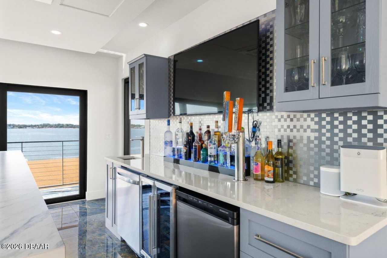 3036 S Peninsula Drive, Daytona Beach Shores, FL 32118 Photo