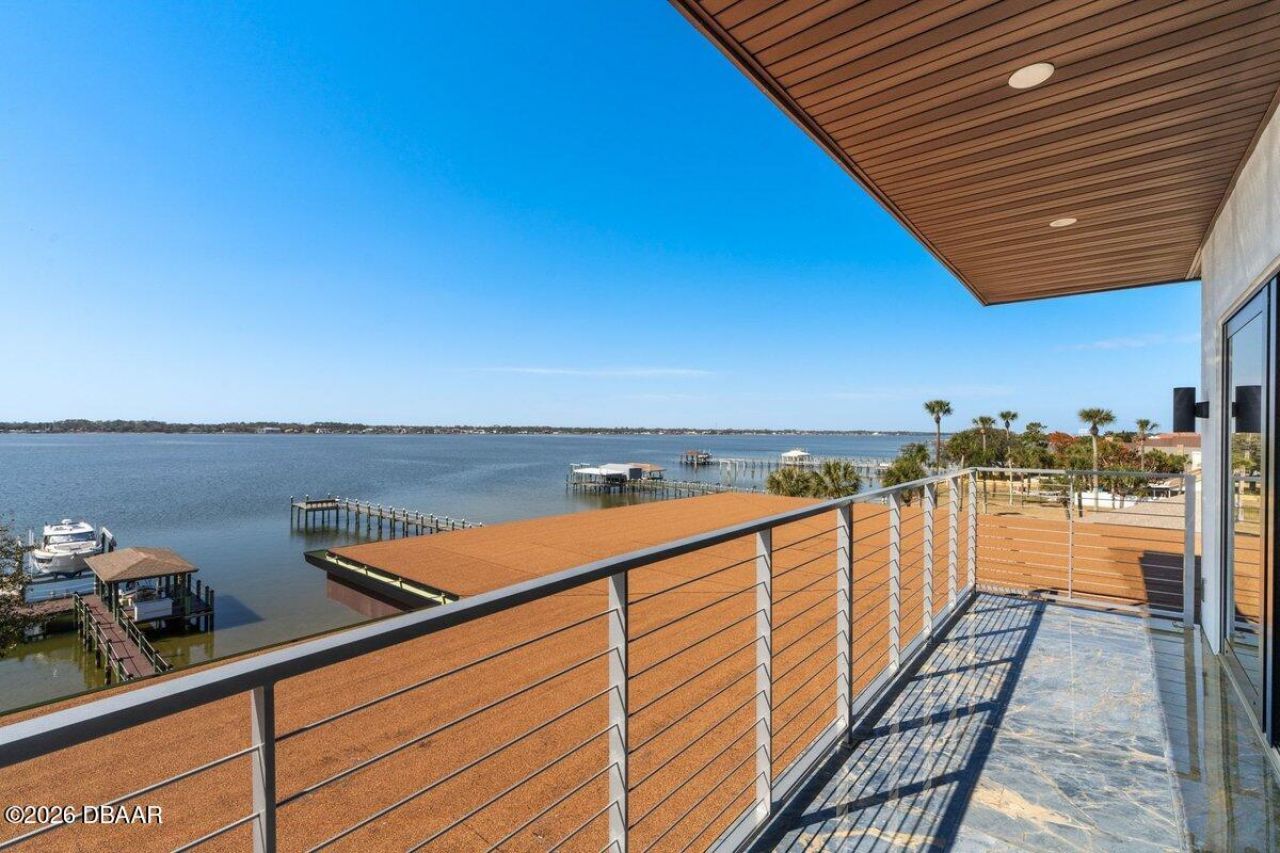 3036 S Peninsula Drive, Daytona Beach Shores, FL 32118 Photo