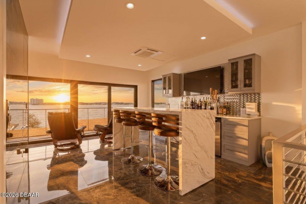 3036 S Peninsula Drive, Daytona Beach Shores, FL 32118 Photo