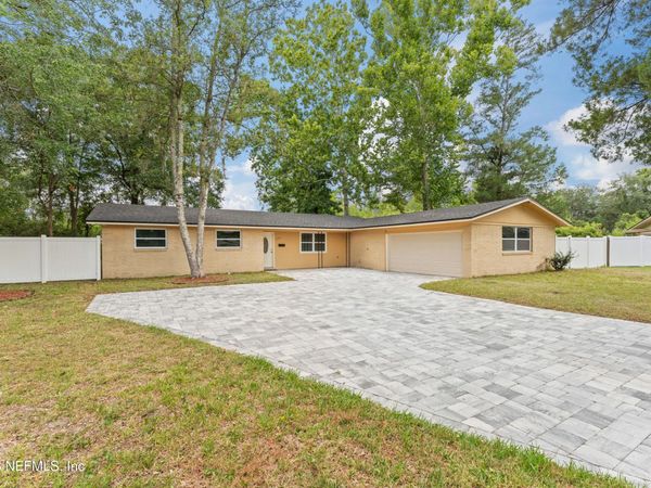 688 CLAIRE Lane, Orange Park, FL 32073