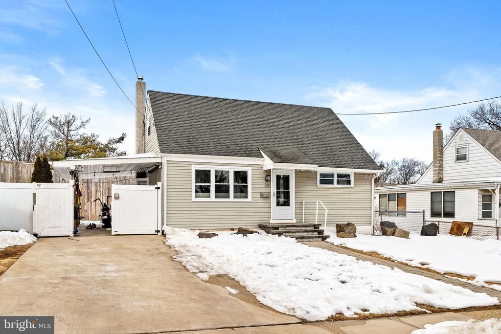 24 Soloff Drive, Hamilton, NJ 08610 Main Photo