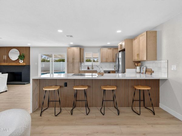 228 S HILL, Mesa, AZ 85204