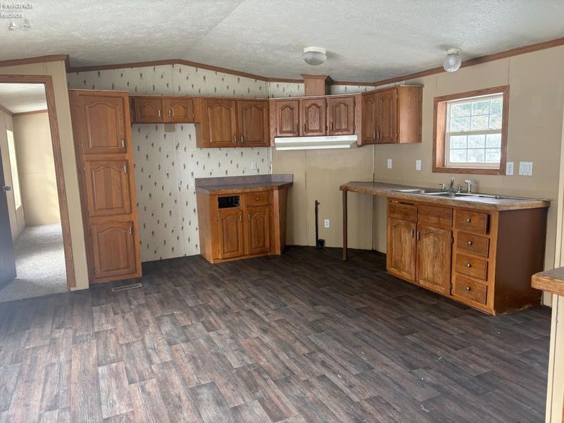 1121 Clayberg Road, Unit 21, Greenwich, OH 44387 Photo 9