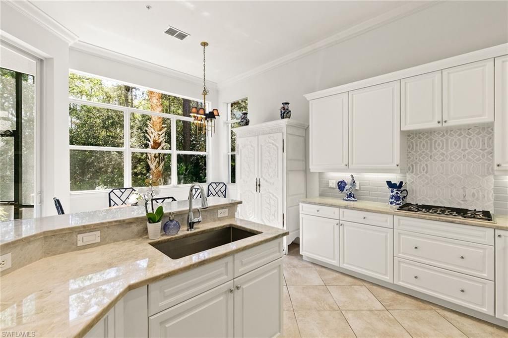 28540 Calabria Ct, Unit 102, Naples, FL 34110 Photo