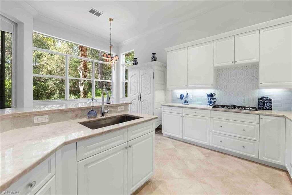 28540 Calabria Ct, Unit 102, Naples, FL 34110 Photo