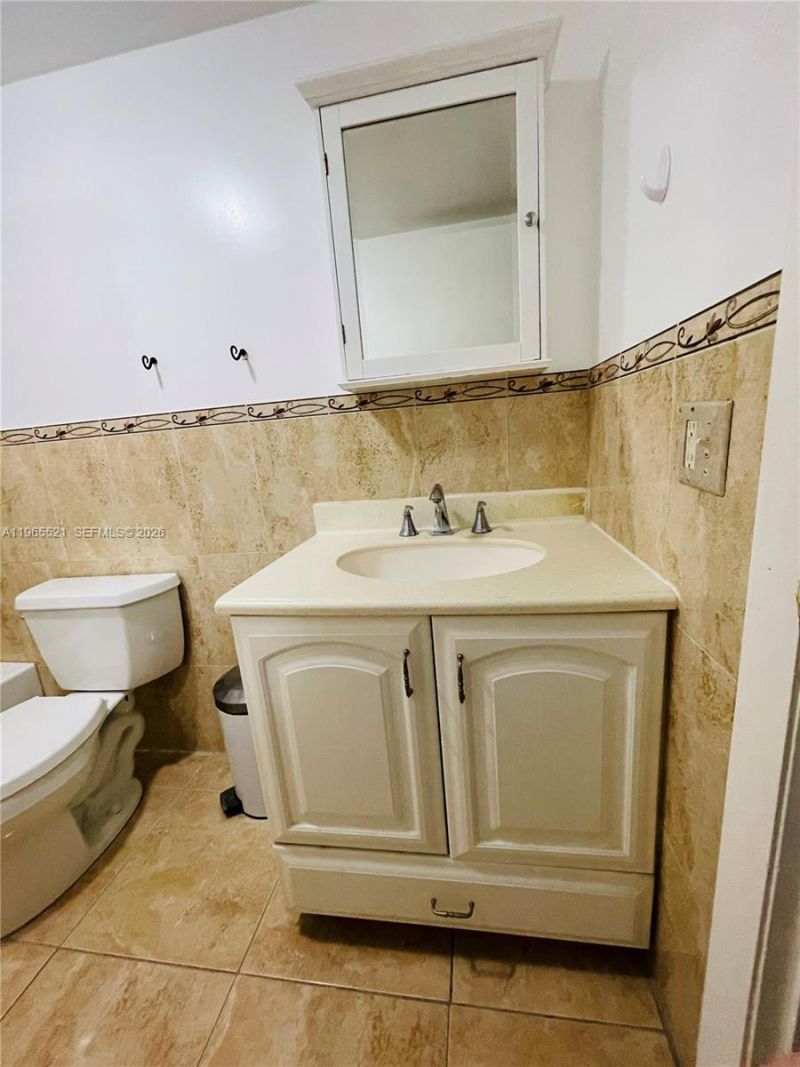 10000 NW 80th Ct, Unit 2331, Hialeah Gardens, FL 33016 Photo