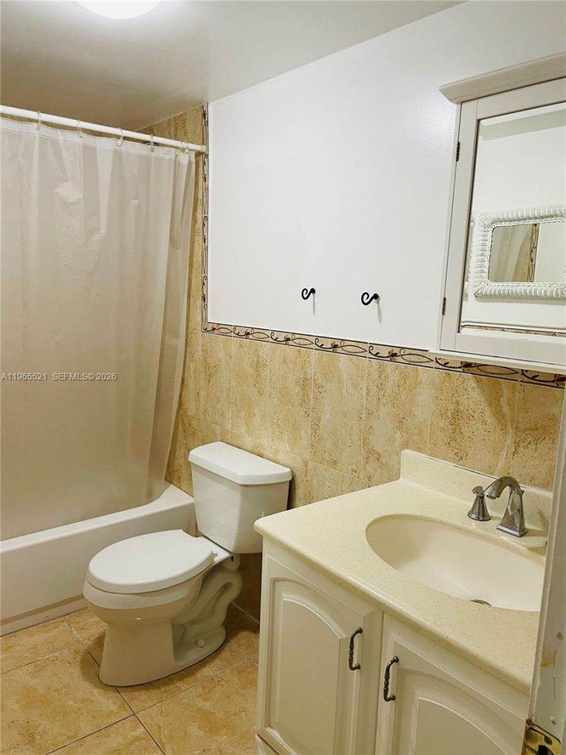 10000 NW 80th Ct, Unit 2331, Hialeah Gardens, FL 33016 Photo
