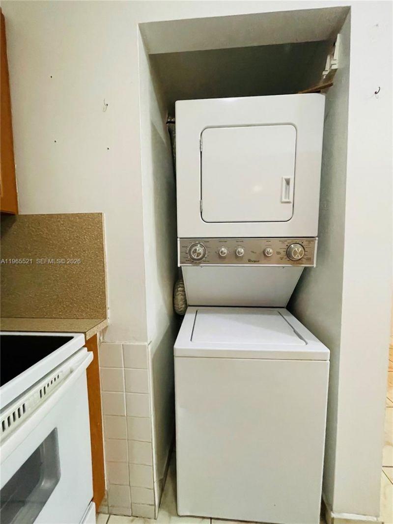 10000 NW 80th Ct, Unit 2331, Hialeah Gardens, FL 33016 Photo