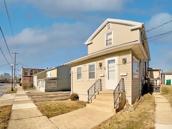118 E 11th Street, Lockport, IL 60441