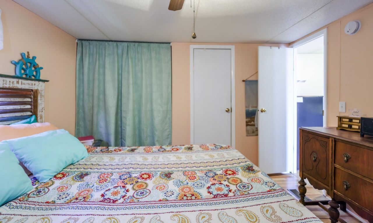 20 Burr Circle Photo 19