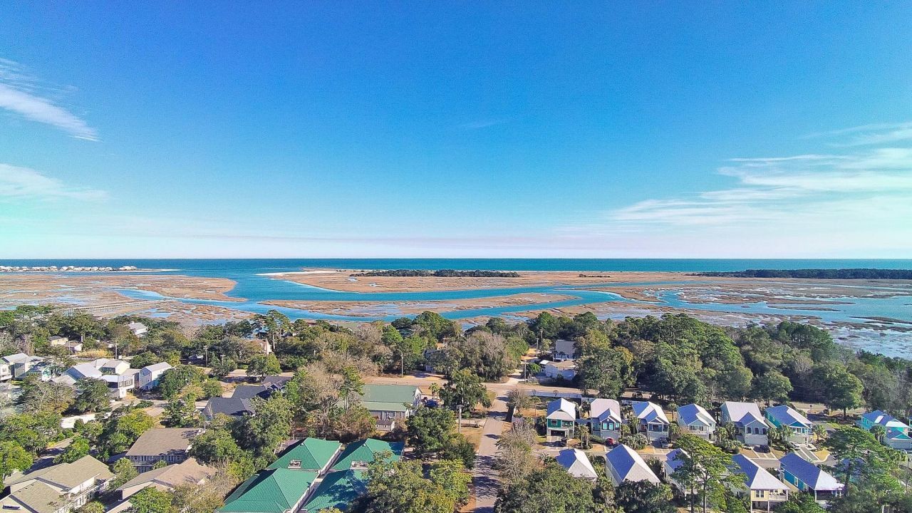 20 Burr Circle Photo 32