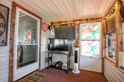 20 Burr Circle photo 4