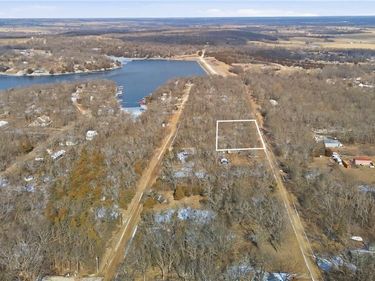 45 Walnut Drive, Mound City, KS 66056