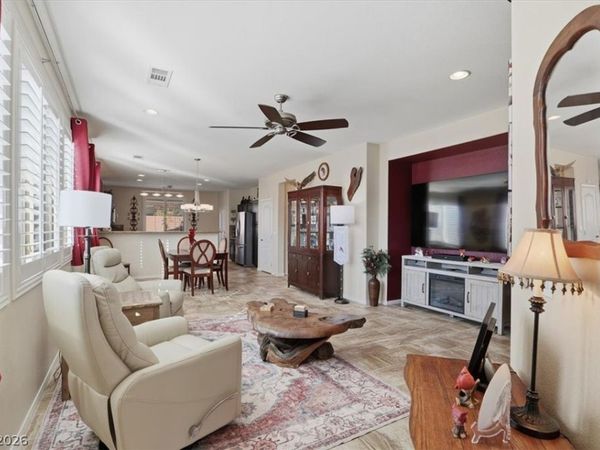 10668 Mount Jefferson Avenue , Las Vegas, NV 89166