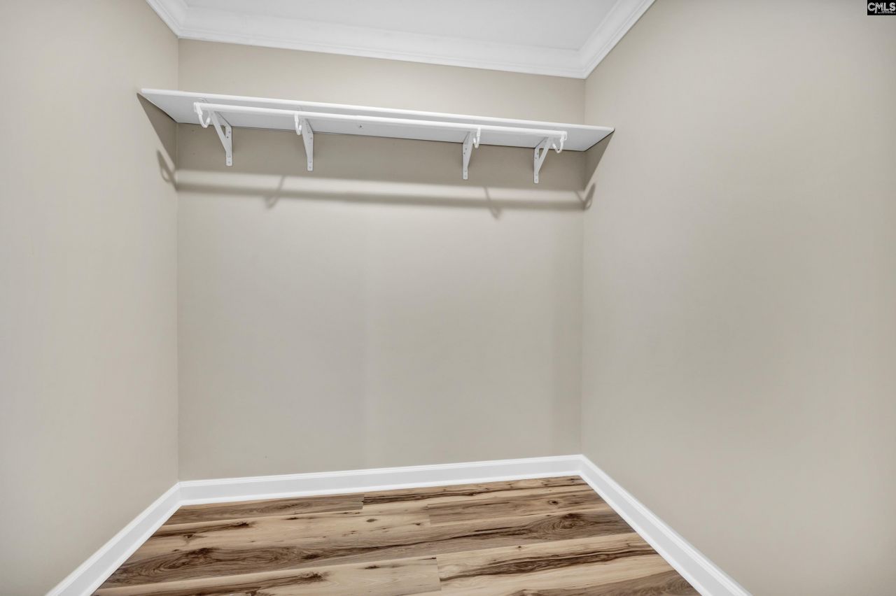 4608 Sheraton Road  Photo 14