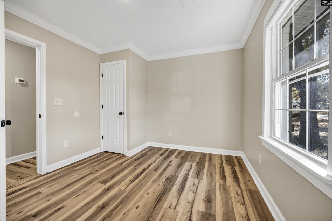 4608 Sheraton Road Photo 18