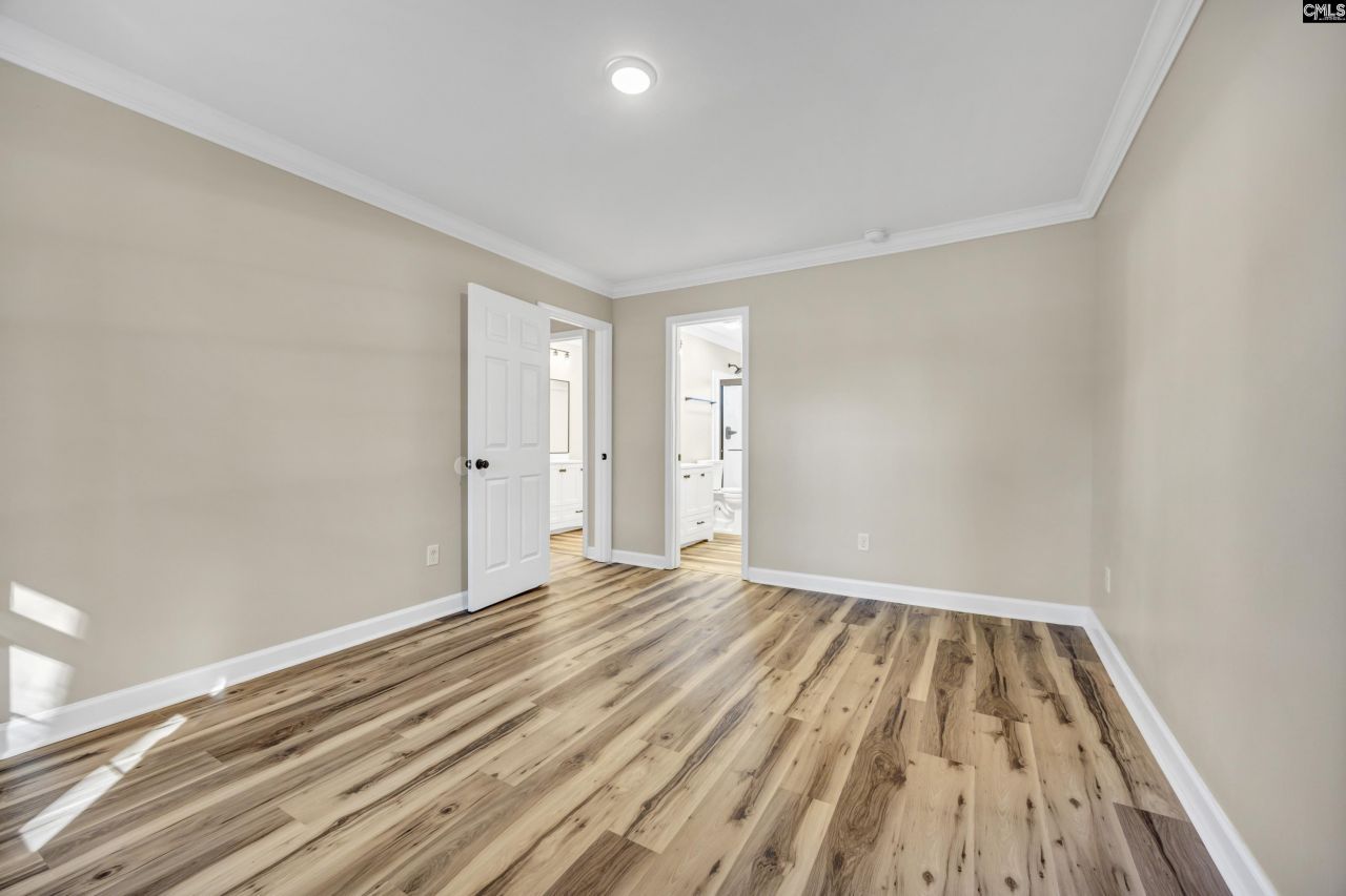 4608 Sheraton Road  Photo 20