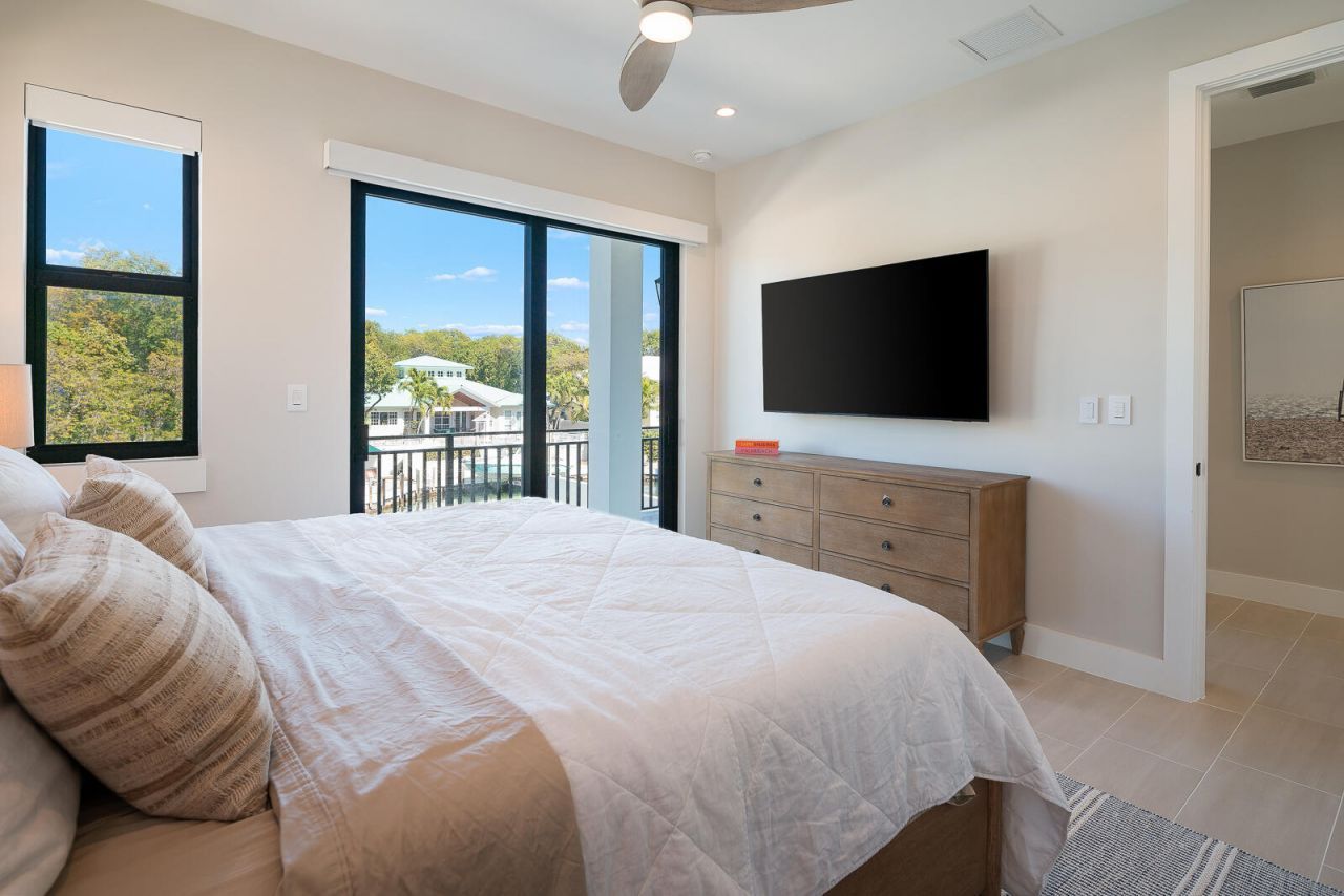 16 Bass Avenue, Key Largo, FL 33037 Photo