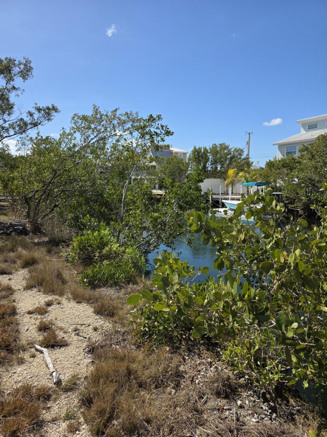 838 Loggerhead Lane, Sugarloaf, FL 33042 Photo