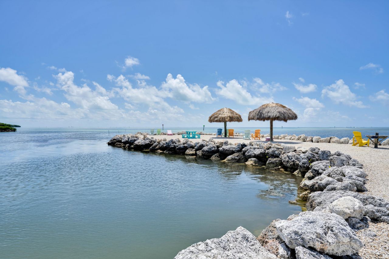 84961 Old Highway, Unit 7, Islamorada, FL 33036 Photo