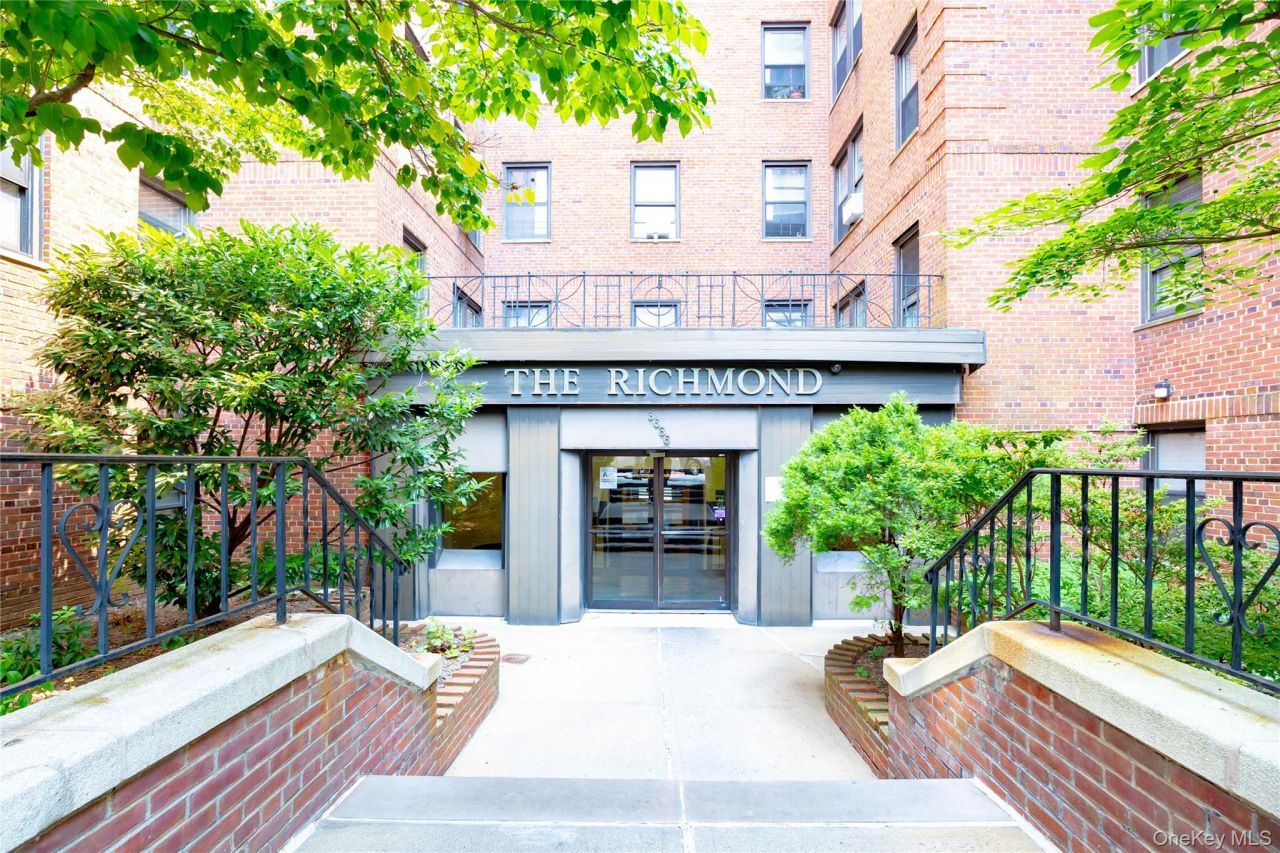 3636 Greystone Ave , Unit 3L, Bronx, NY 10463 Main Photo