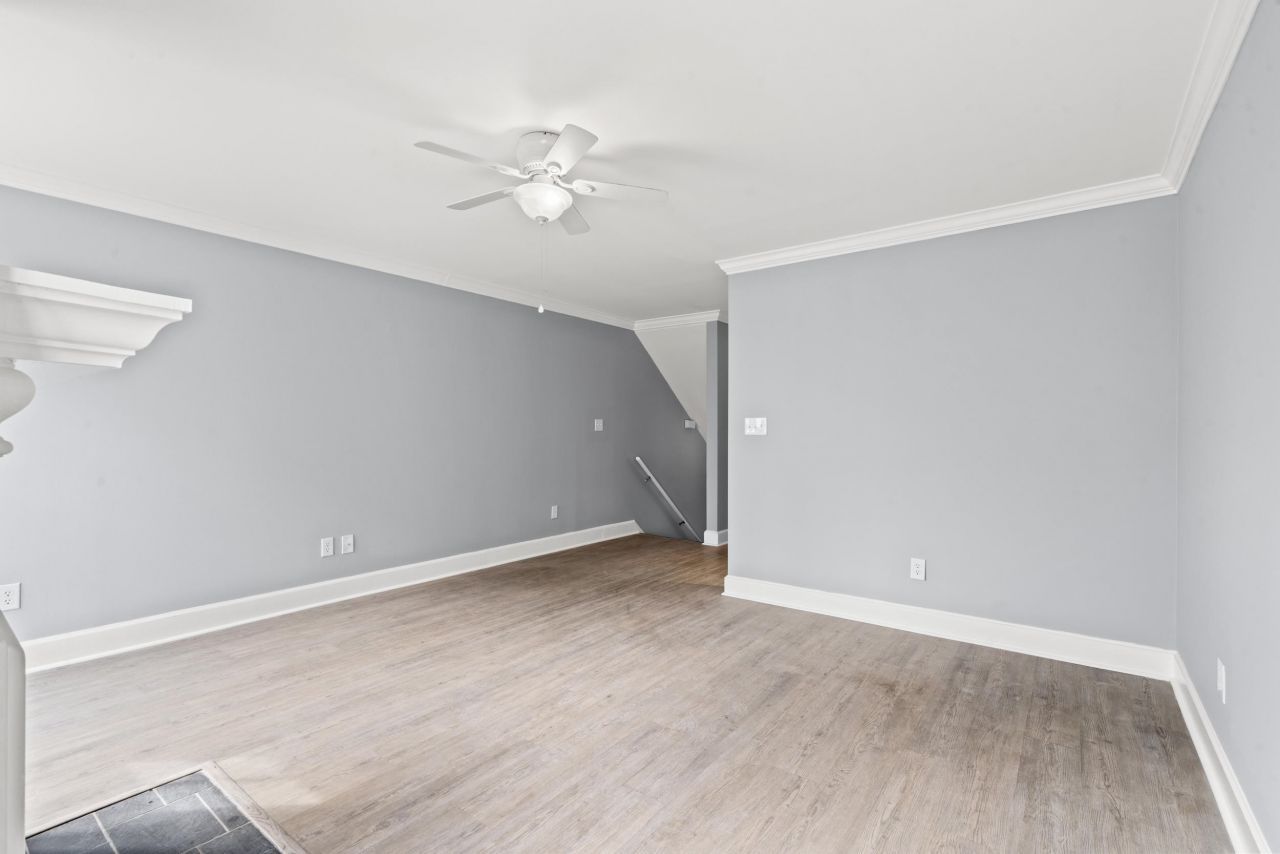 1506 Chester St. Photo 17