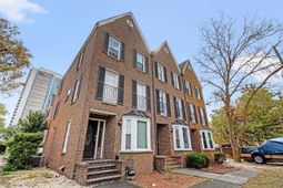 1506 Chester St. photo 4