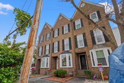 1506 Chester St. photo 4