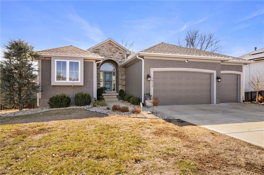 1012 SE Amber Court, Blue Springs, MO 64014 Main Photo