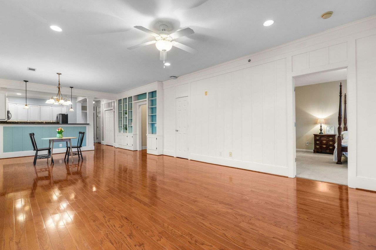 520 Trillium Court Photo 14