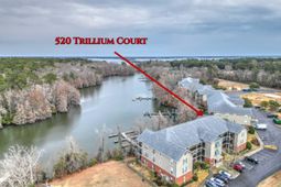 520 Trillium Court photo 4
