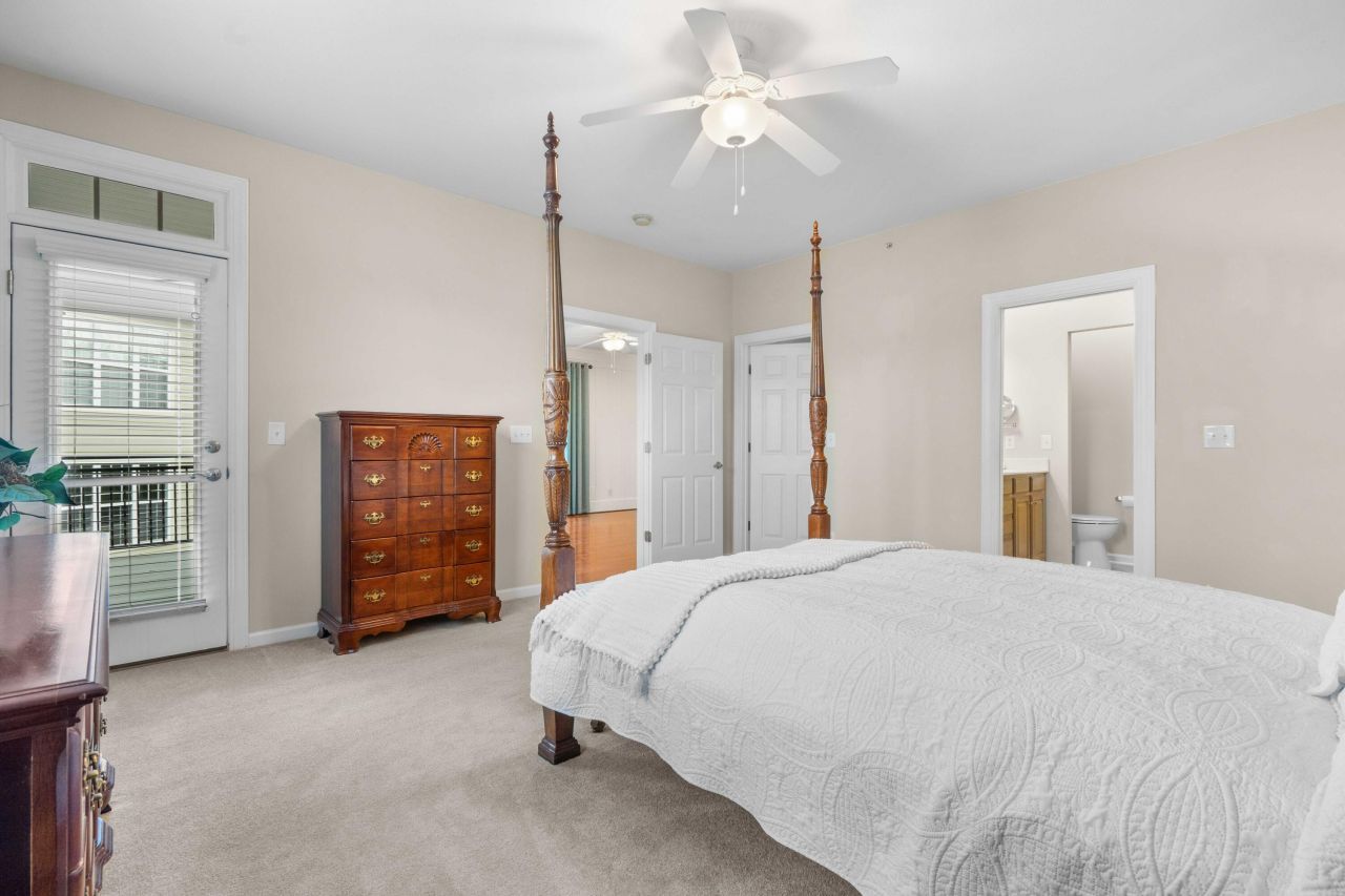 520 Trillium Court Photo 22