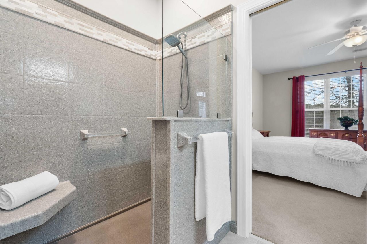 520 Trillium Court Photo 26