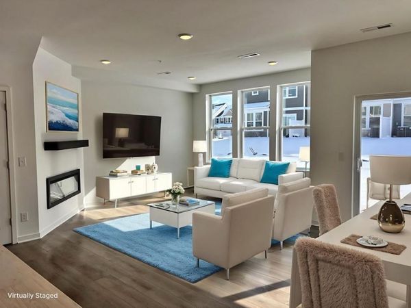 4760 AirLake Curve, Woodbury, MN 55129