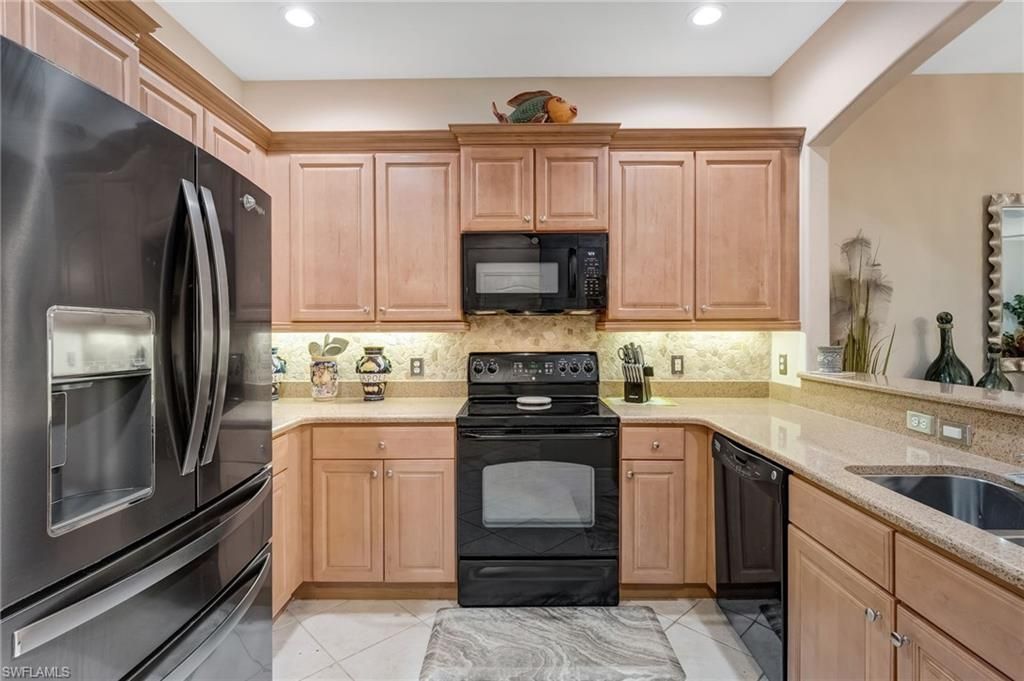 4361 Lazio Way, Unit 902, Fort Myers, FL 33901 Photo