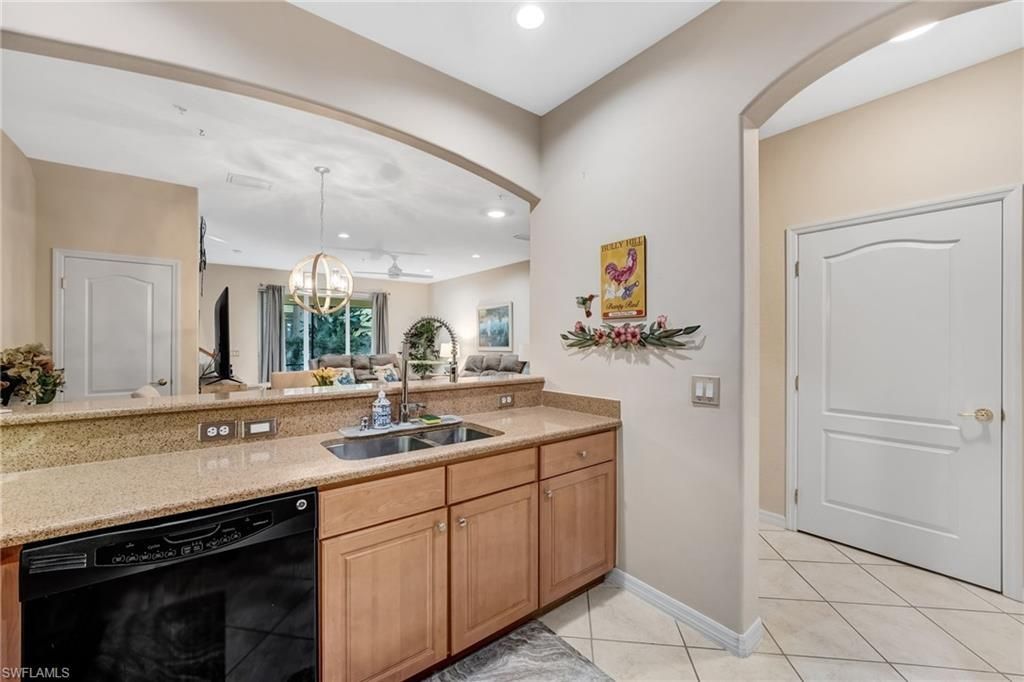 4361 Lazio Way, Unit 902, Fort Myers, FL 33901 Photo