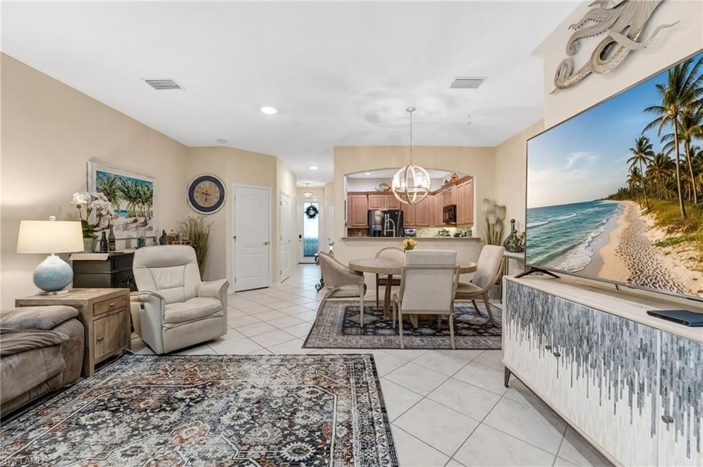 4361 Lazio Way, Unit 902, Fort Myers, FL 33901 Photo