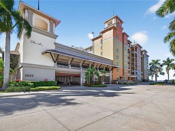 2825 Palm Beach BLVD, Unit 215, FORT MYERS, FL 33916