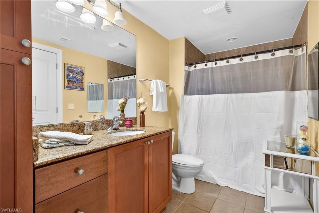 2825 Palm Beach Blvd, Unit 215, Fort Myers, FL 33916 Photo