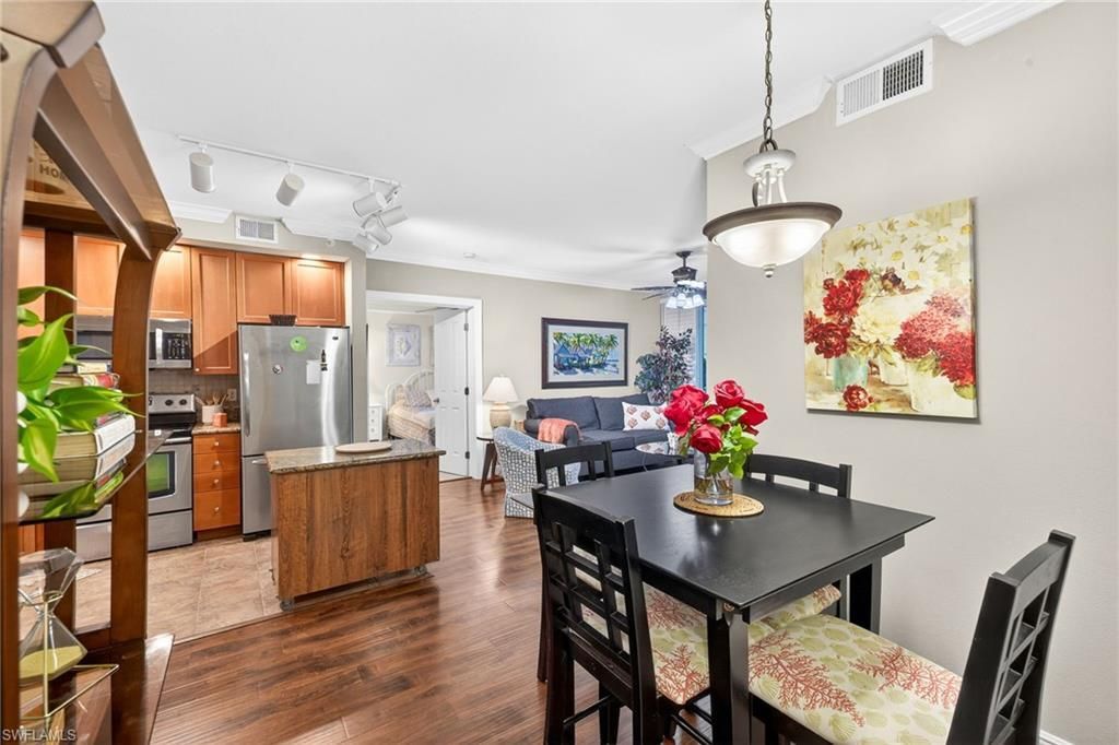 2825 Palm Beach Blvd, Unit 215, Fort Myers, FL 33916 Photo